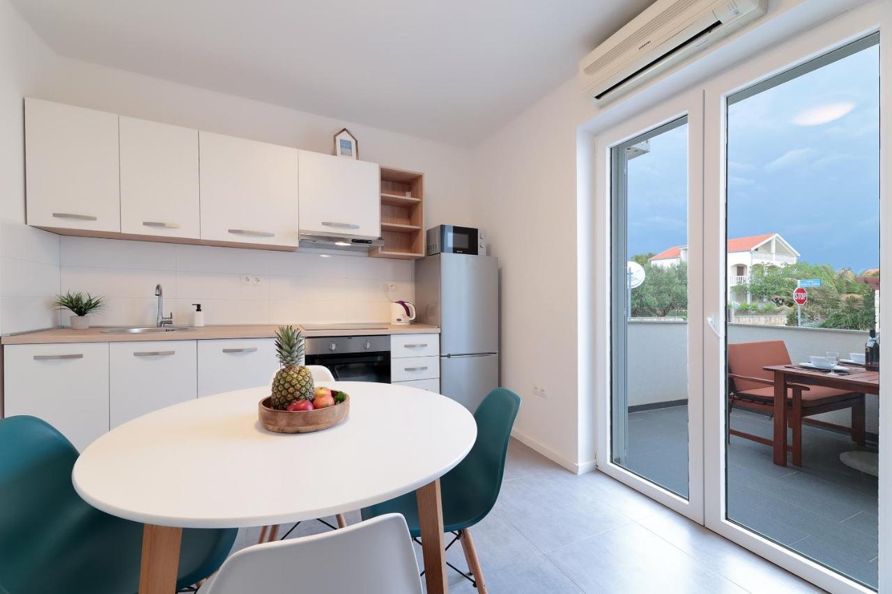 Blue Sunrise Apartment Vrsi Kültér fotó