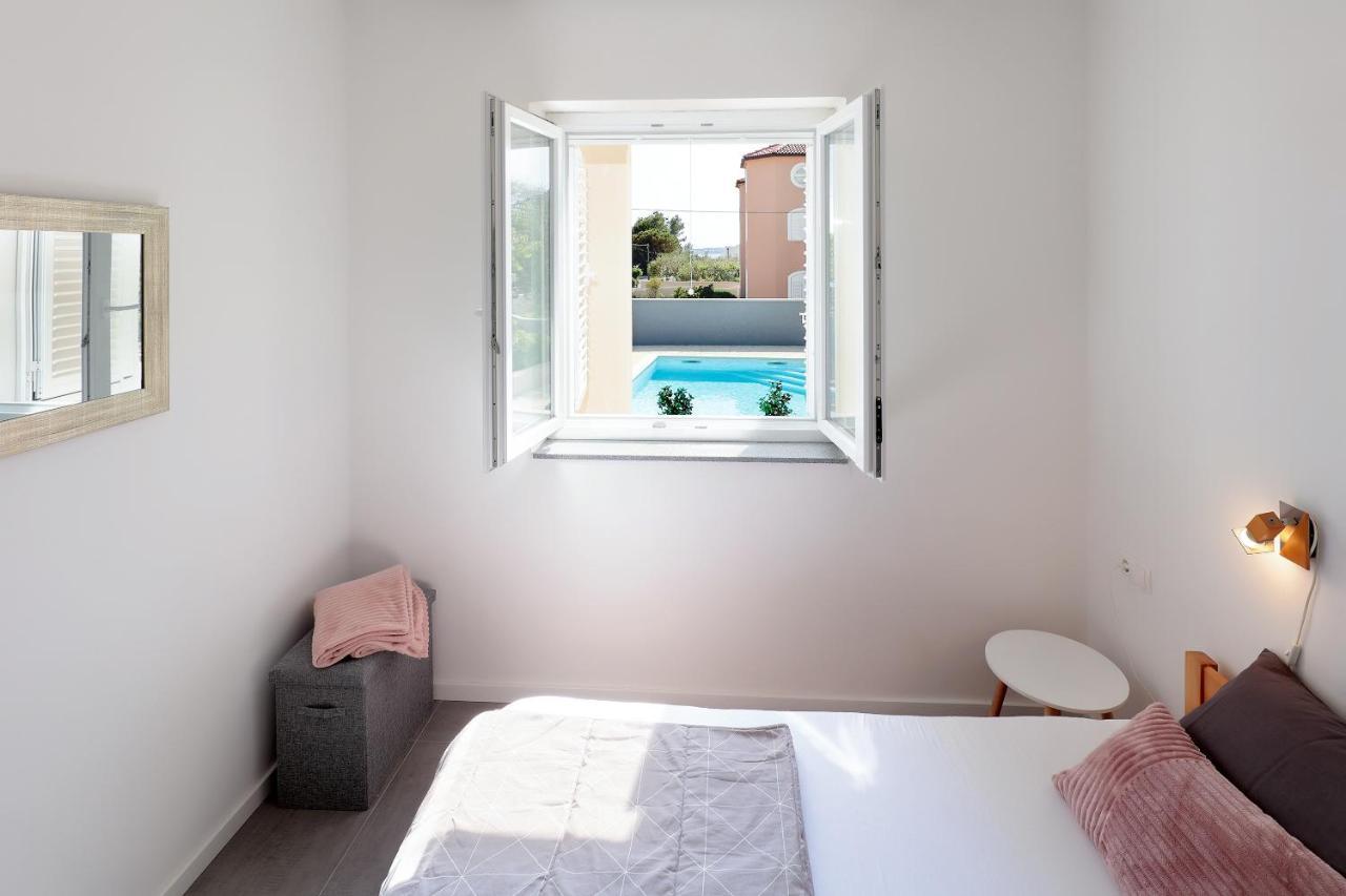 Blue Sunrise Apartment Vrsi Kültér fotó