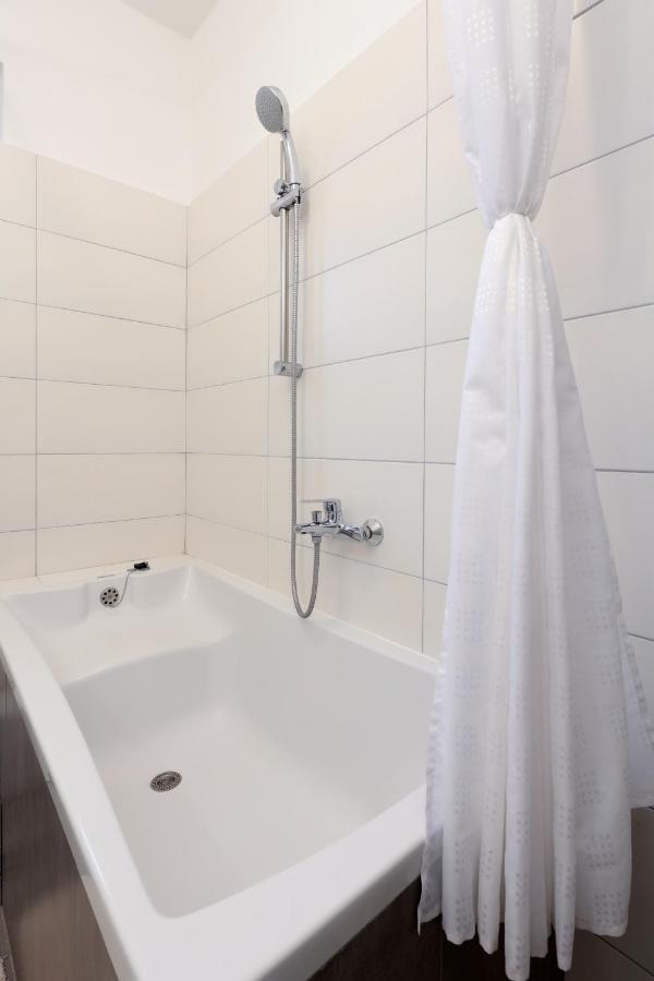 Blue Sunrise Apartment Vrsi Kültér fotó